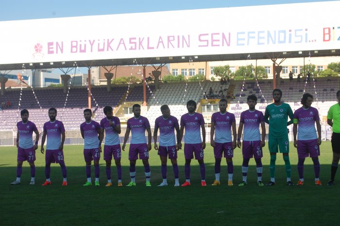 Menekşe 3 puanla kapatacak