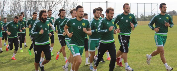 Çıkmadık candan umut kesilmez