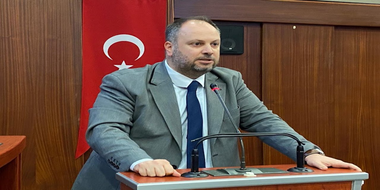 CHP’Lİ KÜÇÜKKAYA:    Demokratik haklarını kullanan gençlere vandal demeyin!