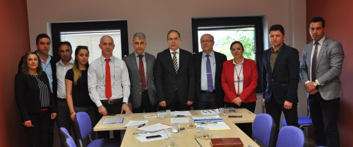 Sağlıkçılar 11 maddeyi kabul ettirdi