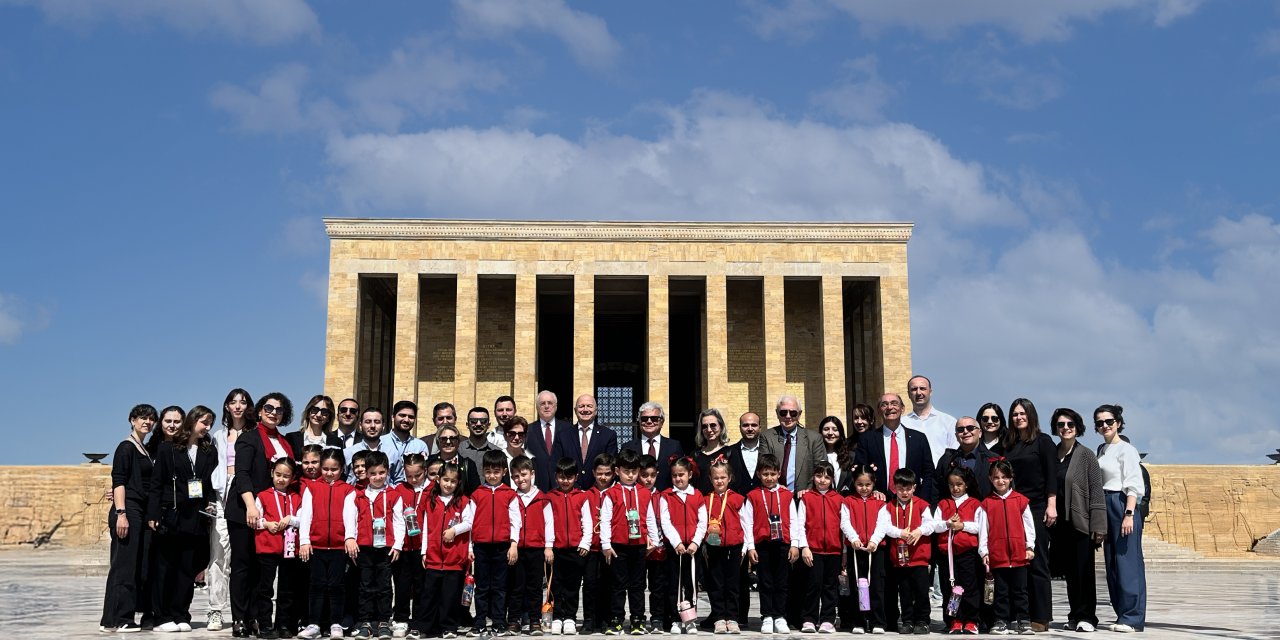 TEGV’den 30’uncu yılında Anıtkabir ziyareti