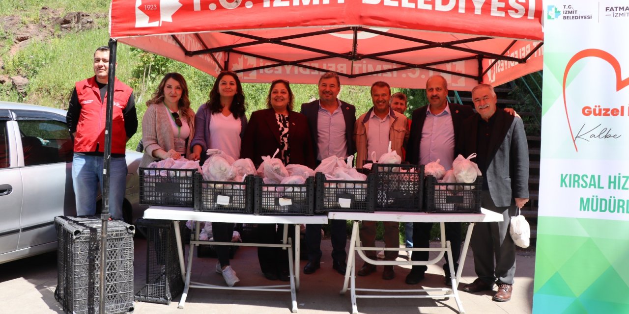 İzmit Belediyesi üretimi mantarlar  halkla buluşmaya devam ediyor