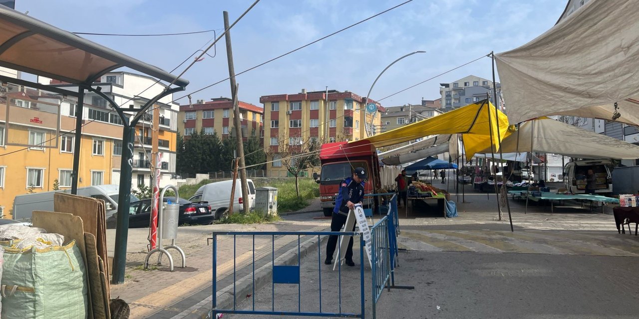 Kurallara uymayan pazarcı  esnafının tezgahı kapatıldı