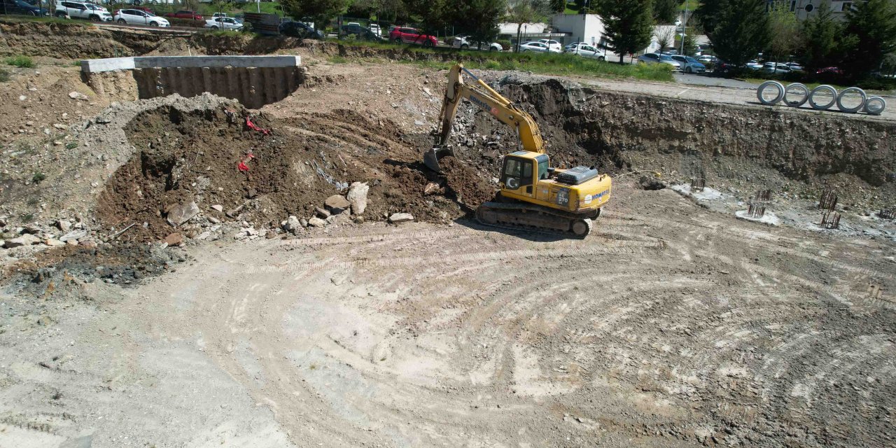 Umuttepe Cami ve Otoparkı’nda çalışmalar