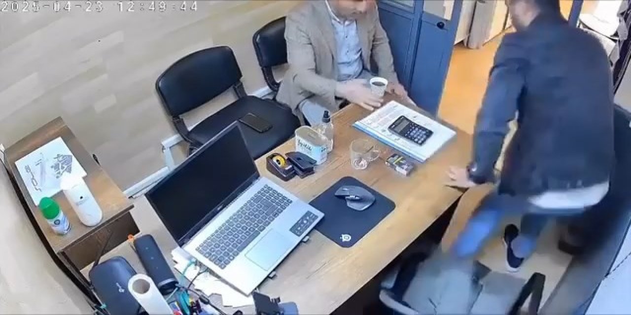 Depremde çayını alıp kaçtı!