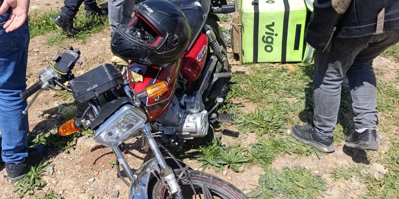 Motosikletin sürücüsü yaralandı
