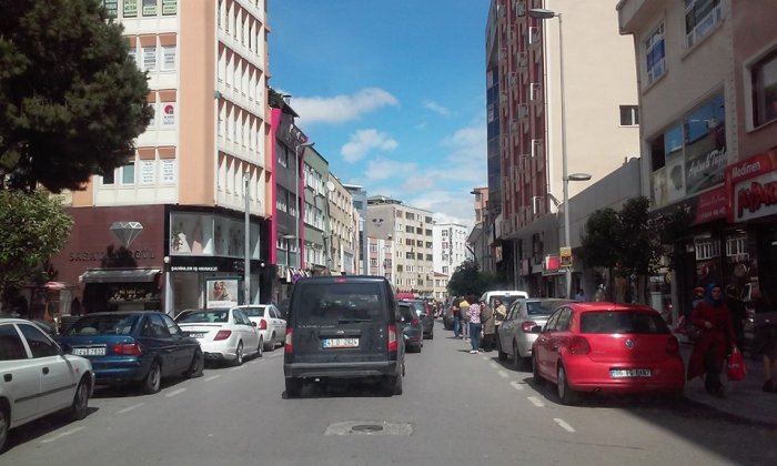 Yeniçarşı’da keyfi uygulama!