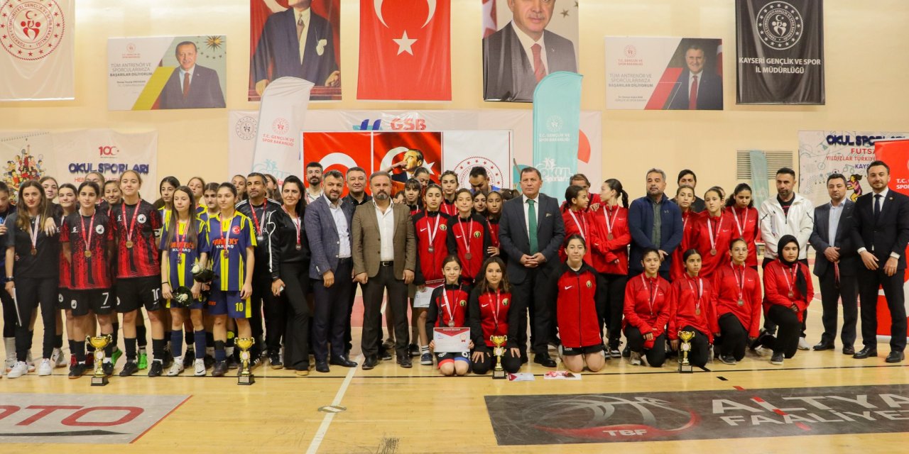 Futsal Yıldız Kızlar Türkiye İl Birinciliği sona erdi