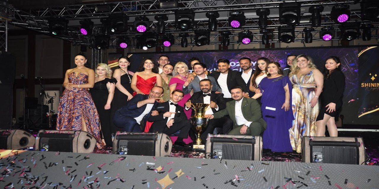Gayrimenkulün yıldızları ödüllendirildi