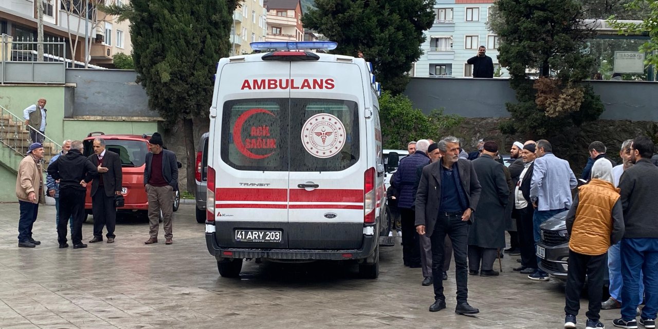 Şadırvanda hareketsiz halde bulundu