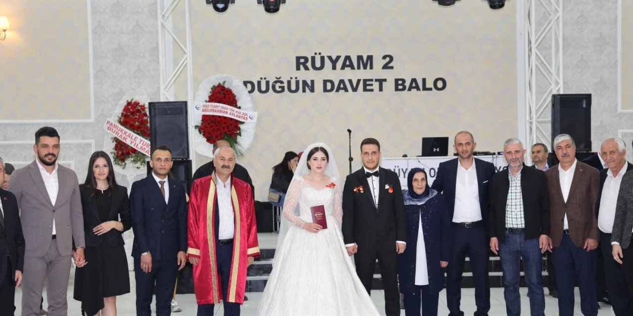 Basın yayın çalışanı  dünya evine girdi