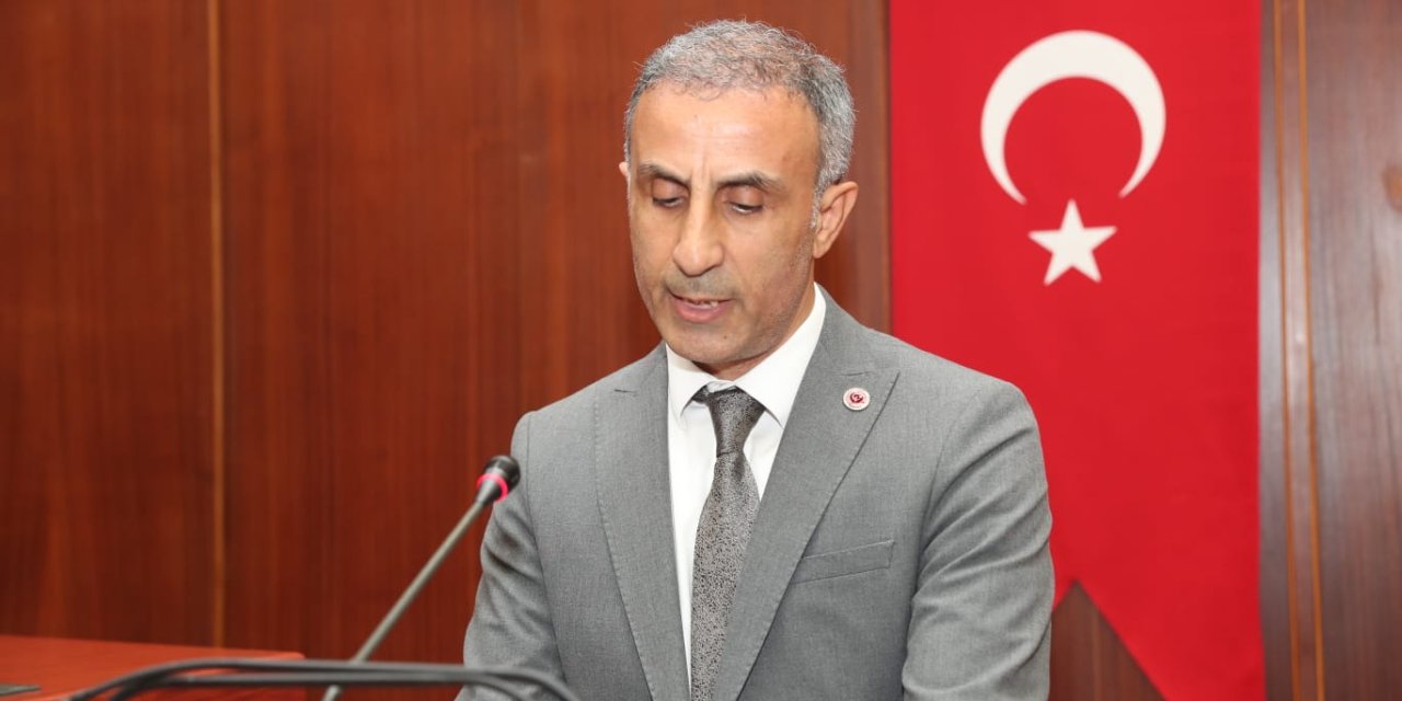 İşçi haklarının önemine vurgu yaptı