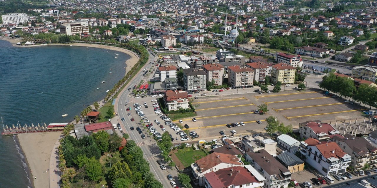 Başiskele Sahili'ne 450 araçlık otopark