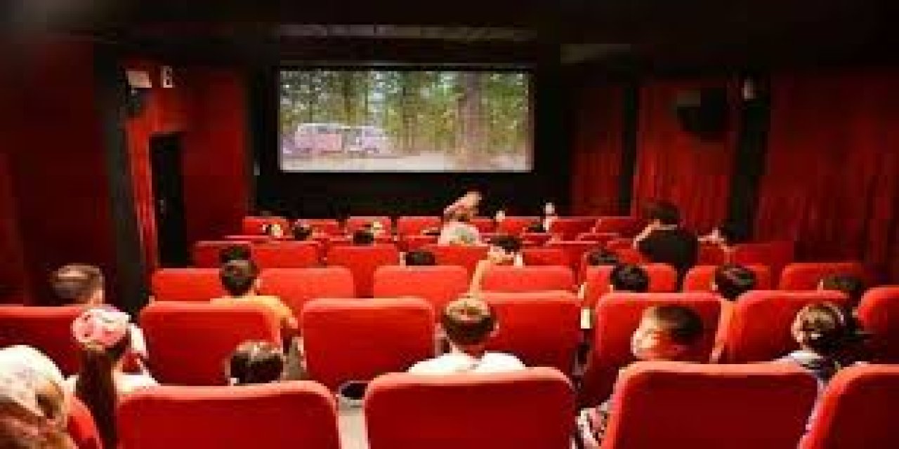 Mayıs 2025 Vizyondaki Filmler: Aksiyon, Komedi, Dram ve Daha Fazlası Bu Ay Sinema Salonlarında!