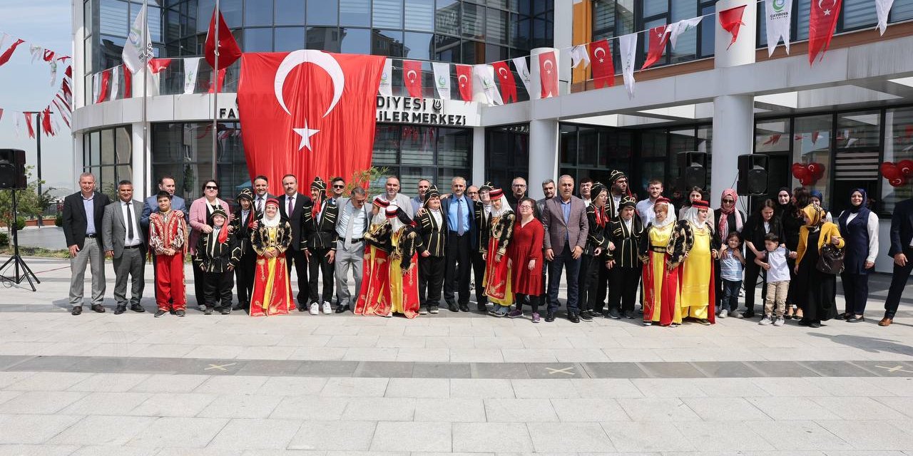 Çayırova'da Özel Bireylerden Anlamlı Açılış