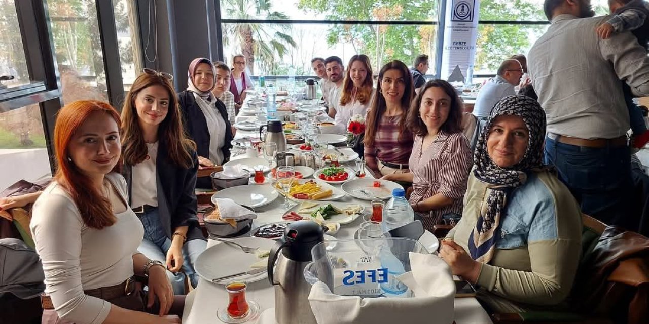 Gebze TMMOB’dan Anneler Günü Etkinliği
