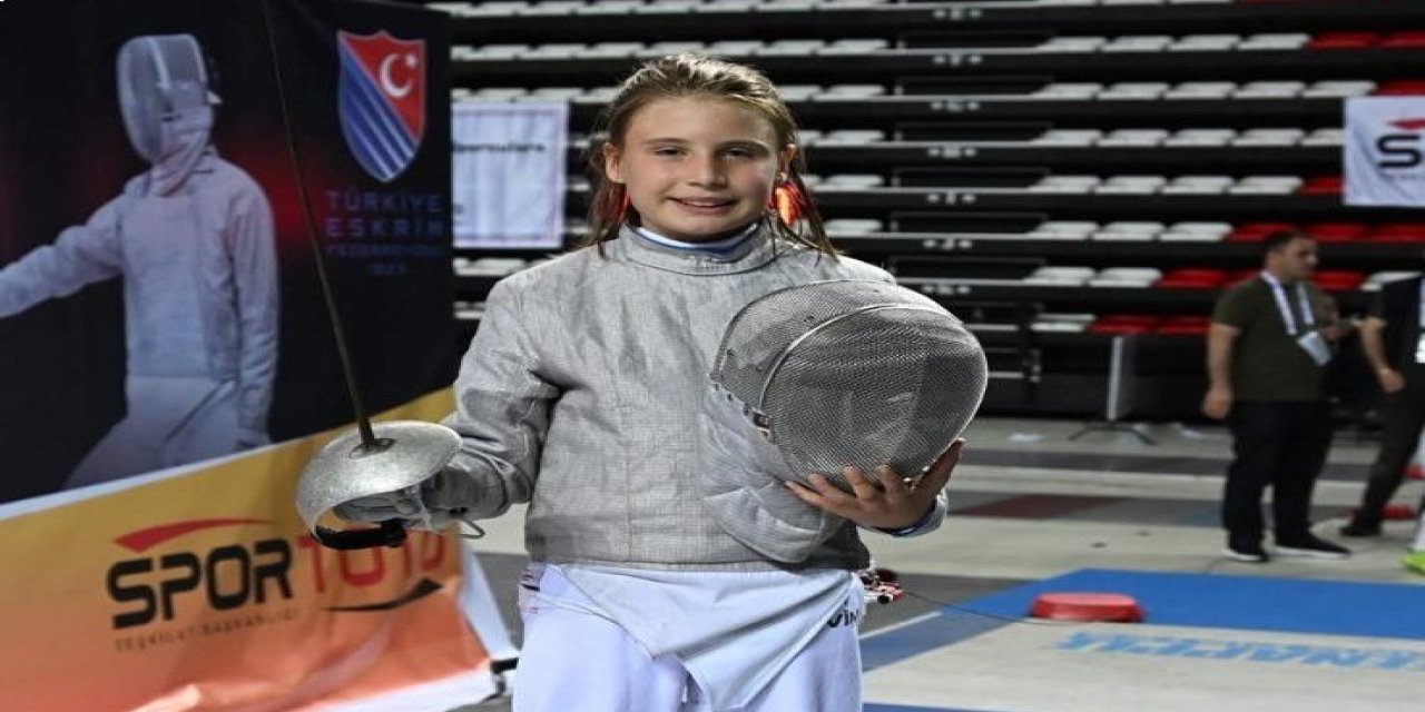 10 yaşındaki eskrimcinin gözü şimdiden olimpiyatlarda