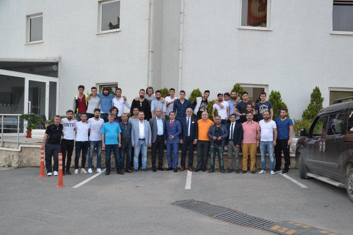 MENEKŞE’DER YOLLAR AYRILDI