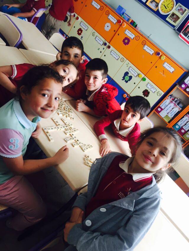 Eğlenerek öğrenmeye devam ediyorlar