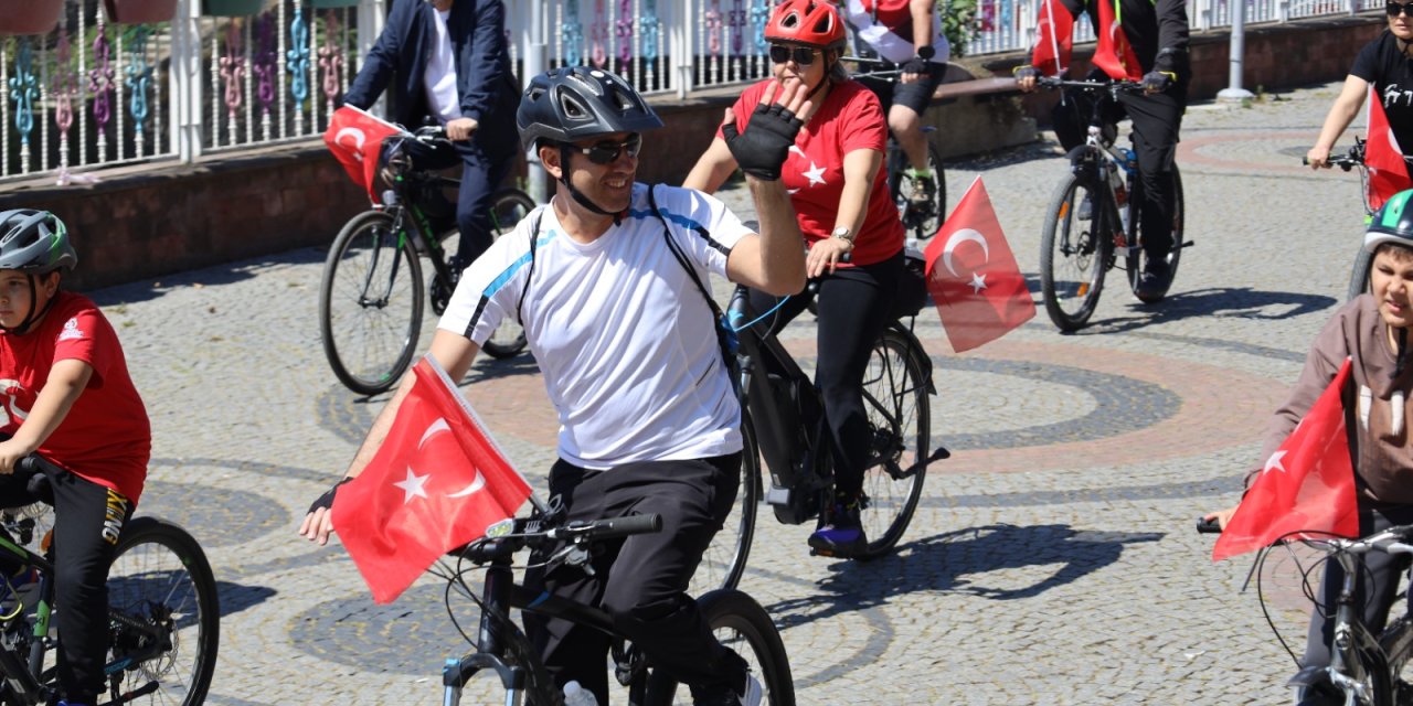 İzmit’te Bisiklet Turu