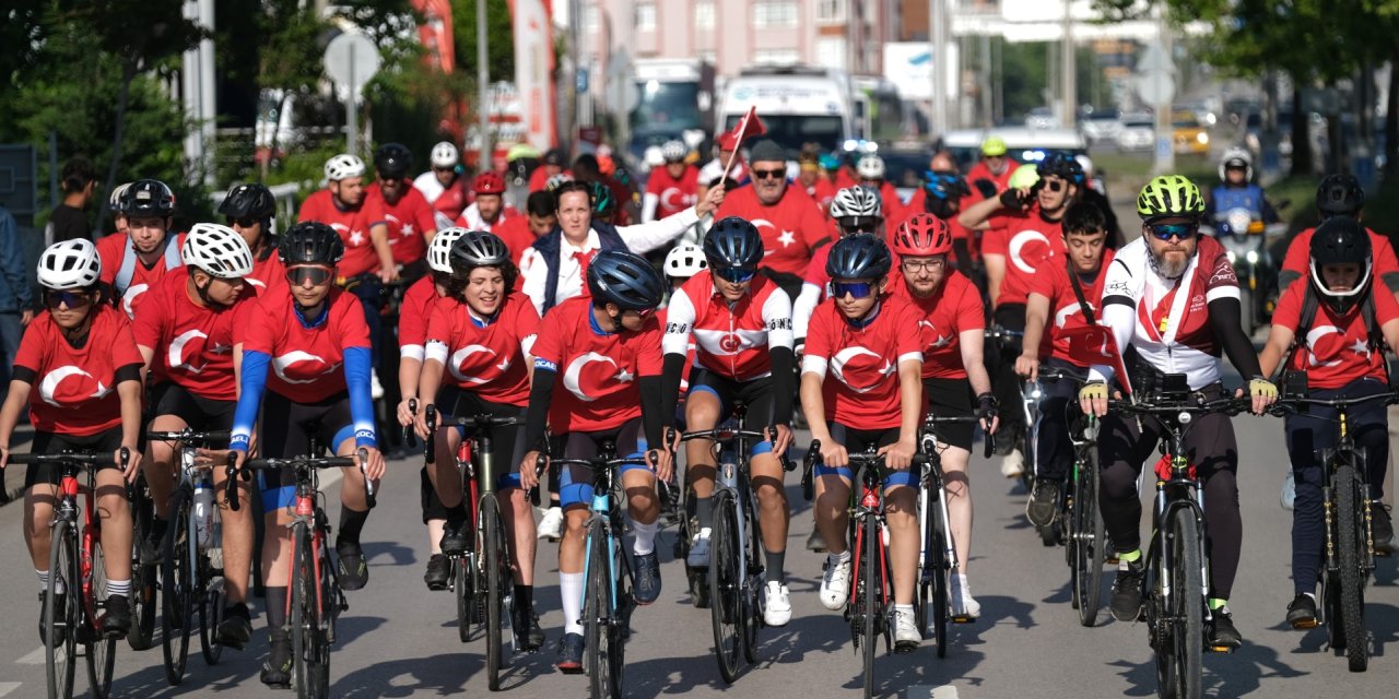 Pedallar 19 Mayıs ruhu ile çevrildi