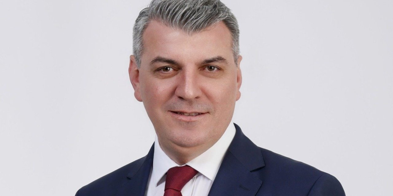 “Bu kentin sizinle 6, AKP ile 21 yılı boşa gitti!”