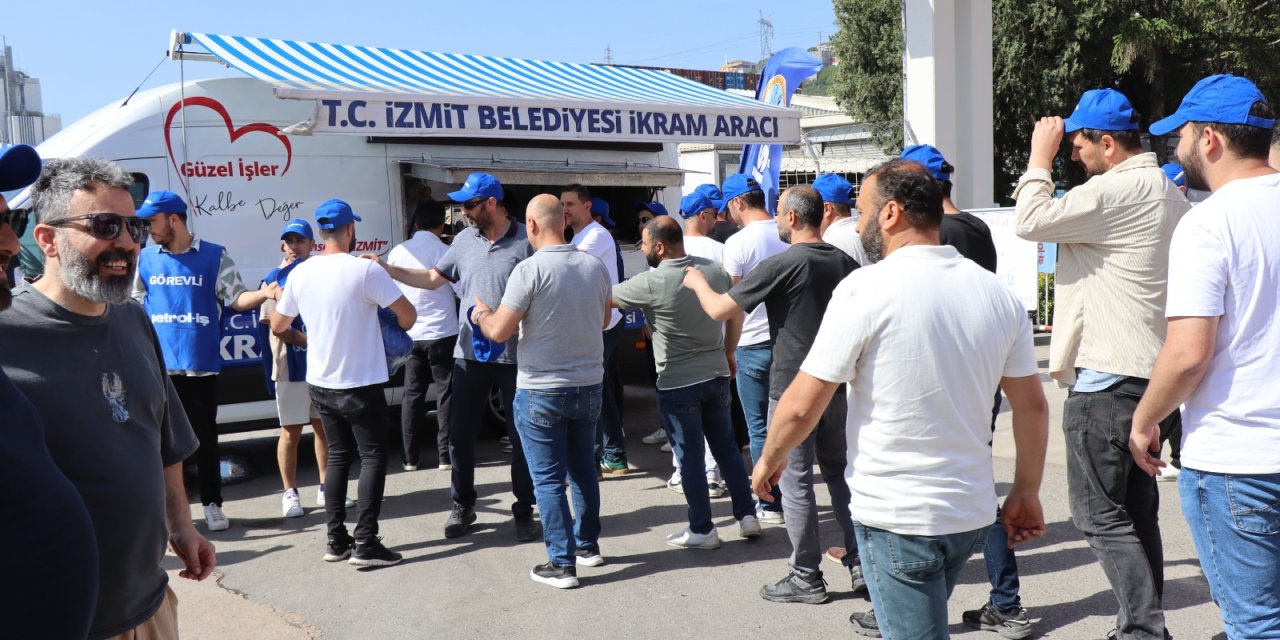DYO Boya işçilerine dayanışma eli