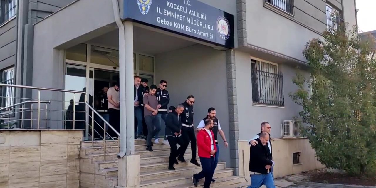 Kocaeli merkezli 4 ilde kaçak tütün ve sigara operasyonu: 14 kişi tutuklandı
