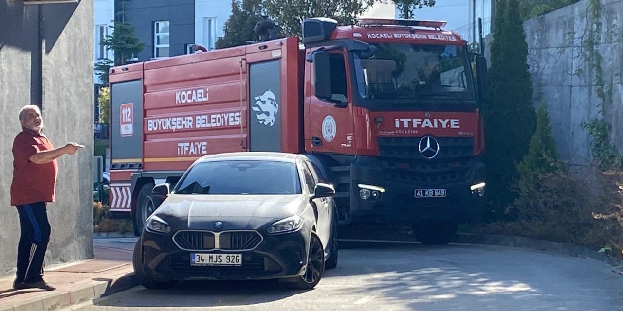 Hatalı park itfaiye aracına geçit vermedi