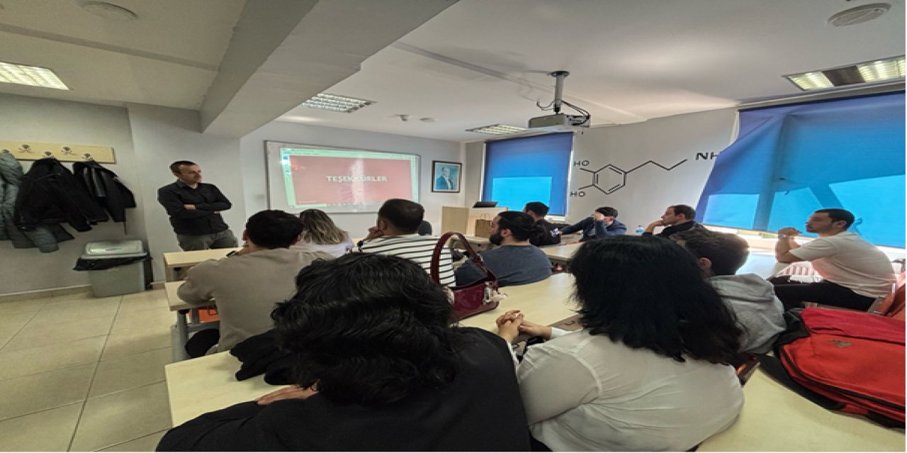 THY Yetkilileri Akademisyen  ve Öğrencileriyle Buluştu