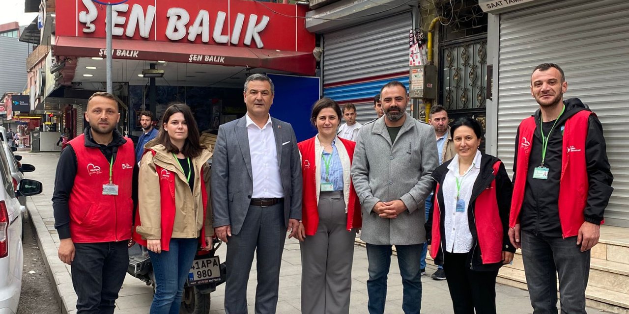Emekçilere sabah ziyareti