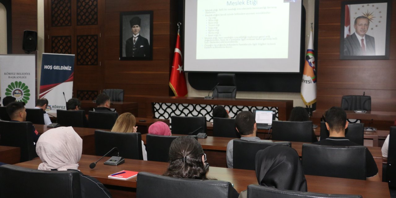 Körfez Belediyesi’nden etik eğitimi