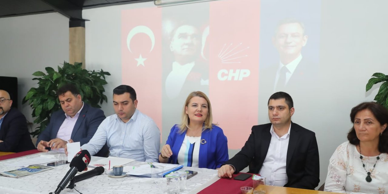 Hürriyet “Bir şeyleri saklamak için muhalefete saldırıyorlar"