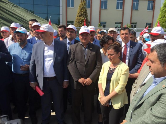 CHP’li vekiller Sakarya’daki açlık grevini sonlandırdı