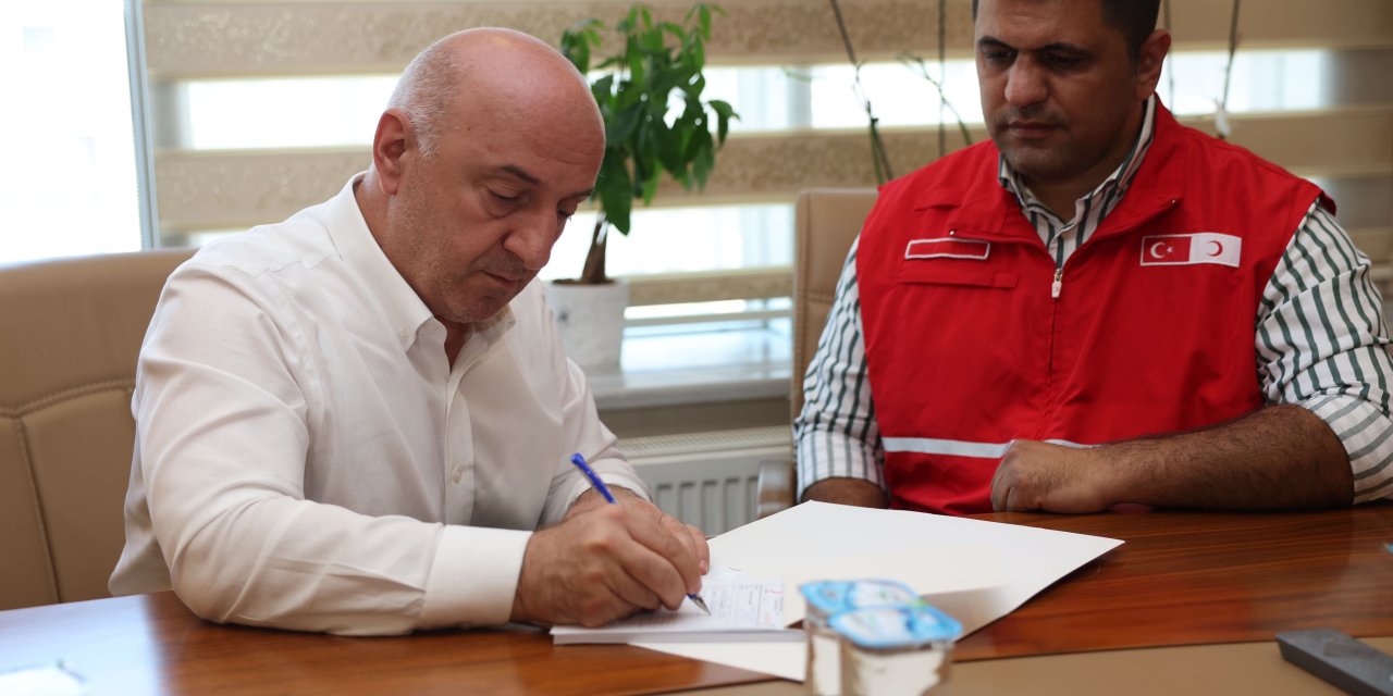 Başkan Bıyık, Gazze için  kurban bağışında bulundu