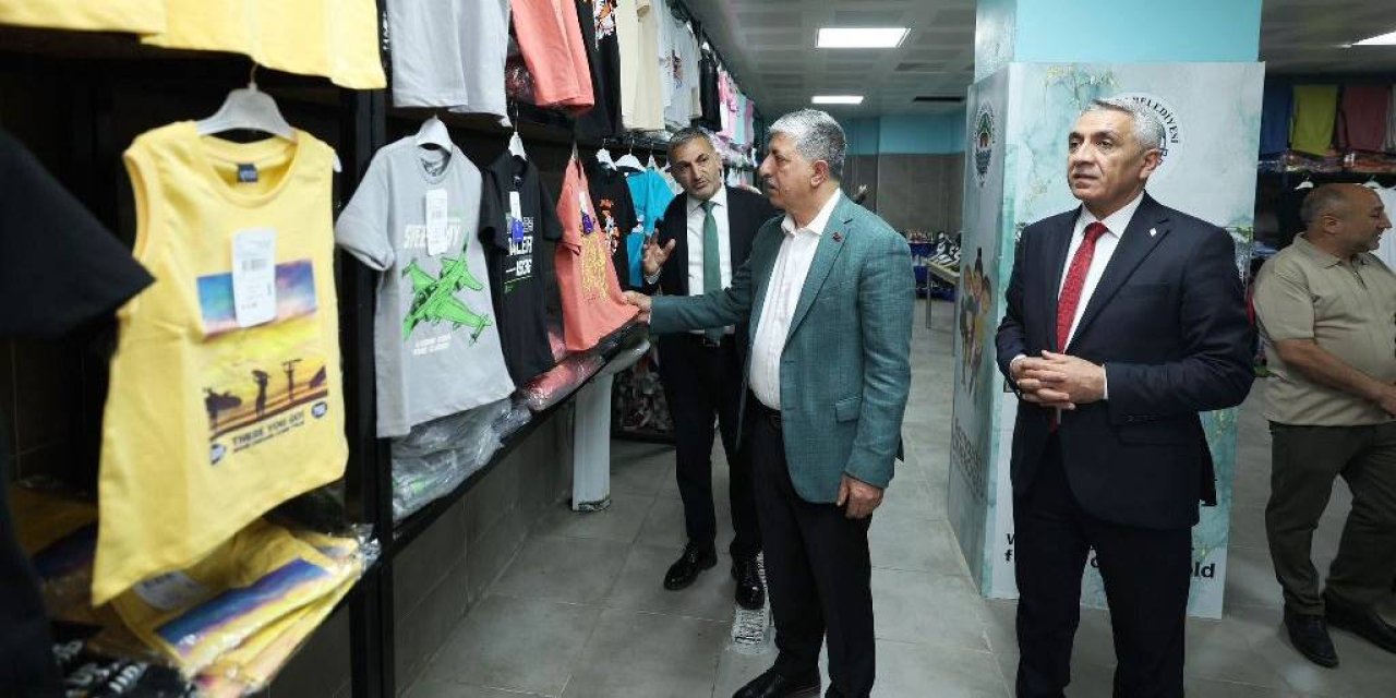 Sevgi Mağazasından İhtiyaç Sahiplerine Destek