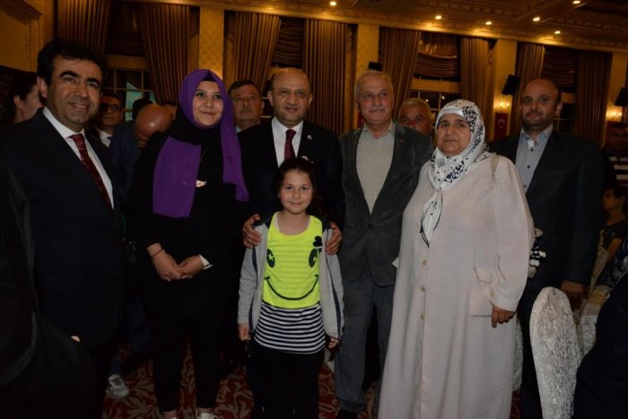 “Şehit aileleri ve gazilerimiz bize emanet”