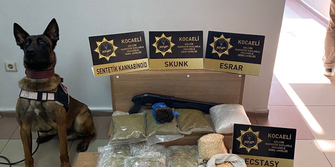 Karamürsel'de Depoya Baskın