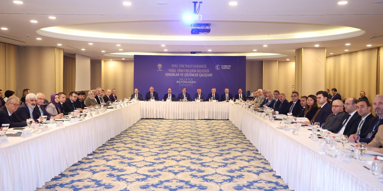 AK Parti'de yerel yönetim çalıştayı