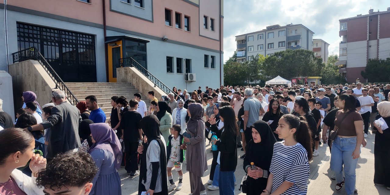 Kocaeli'de 26 bin 429  öğrenci sınava girdi!