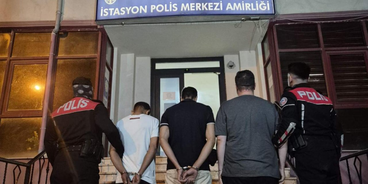 Zehir tacirleri yunuslara yakalandı