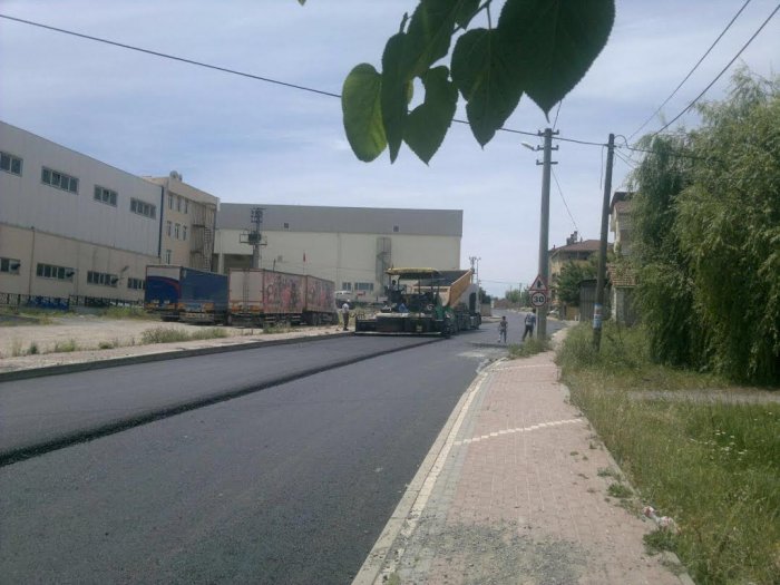 Sultan Orhan’da asfalt seferberliği