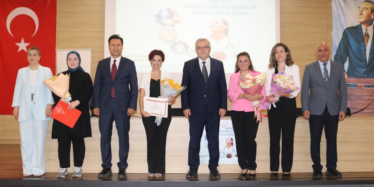Sağlıkta İnovatif Ürün Geliştirme ve Belgelendirme Kursu Düzenlendi