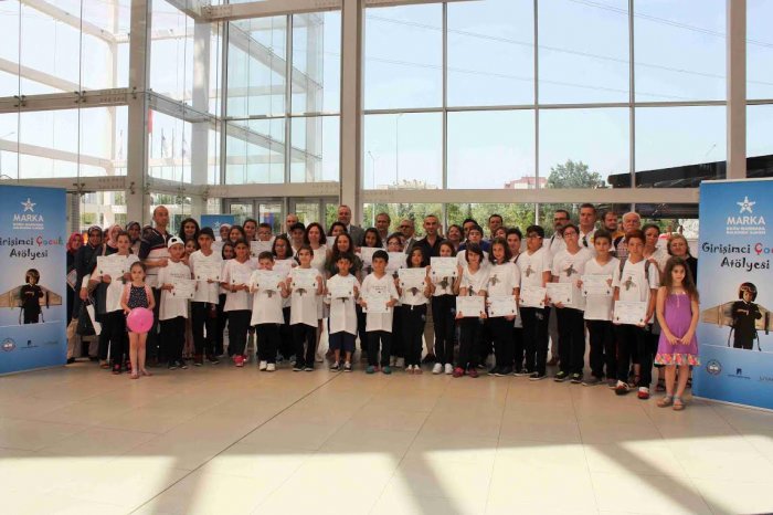 Girişimci çocuklar projelerini sergiliyor