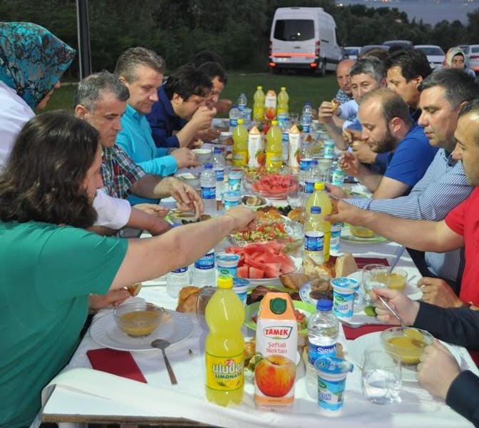Yöre Grup iftarda buluştu