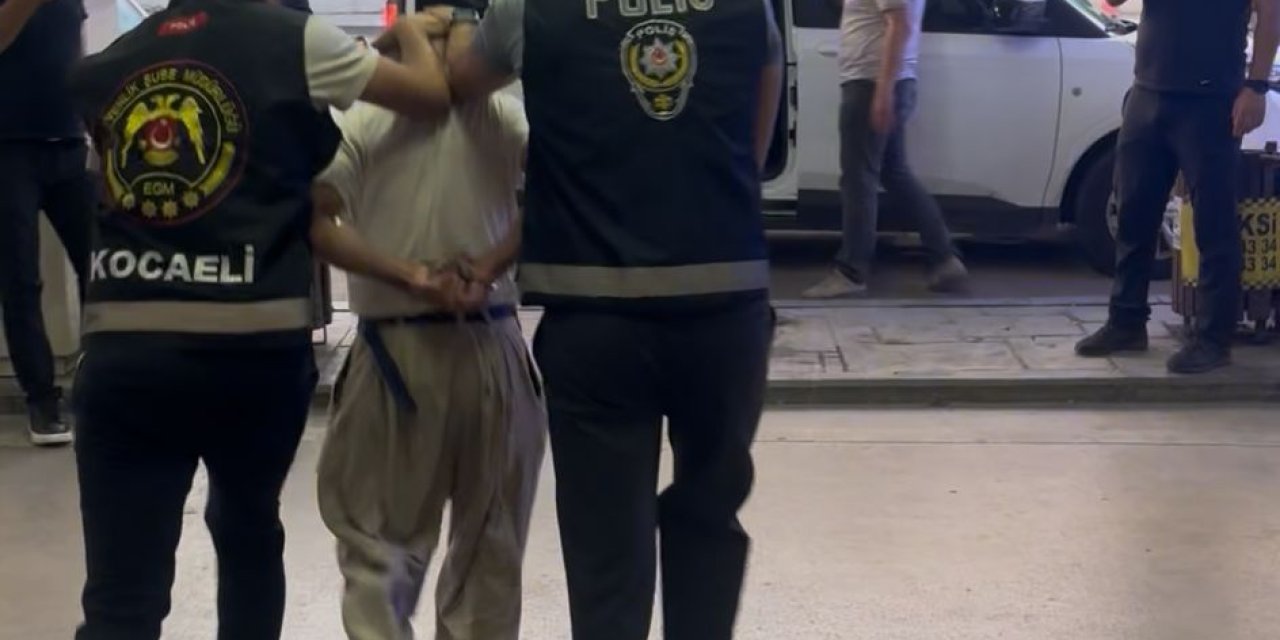 Kılıçla top kesip büste saldırmıştı! tutuklandı