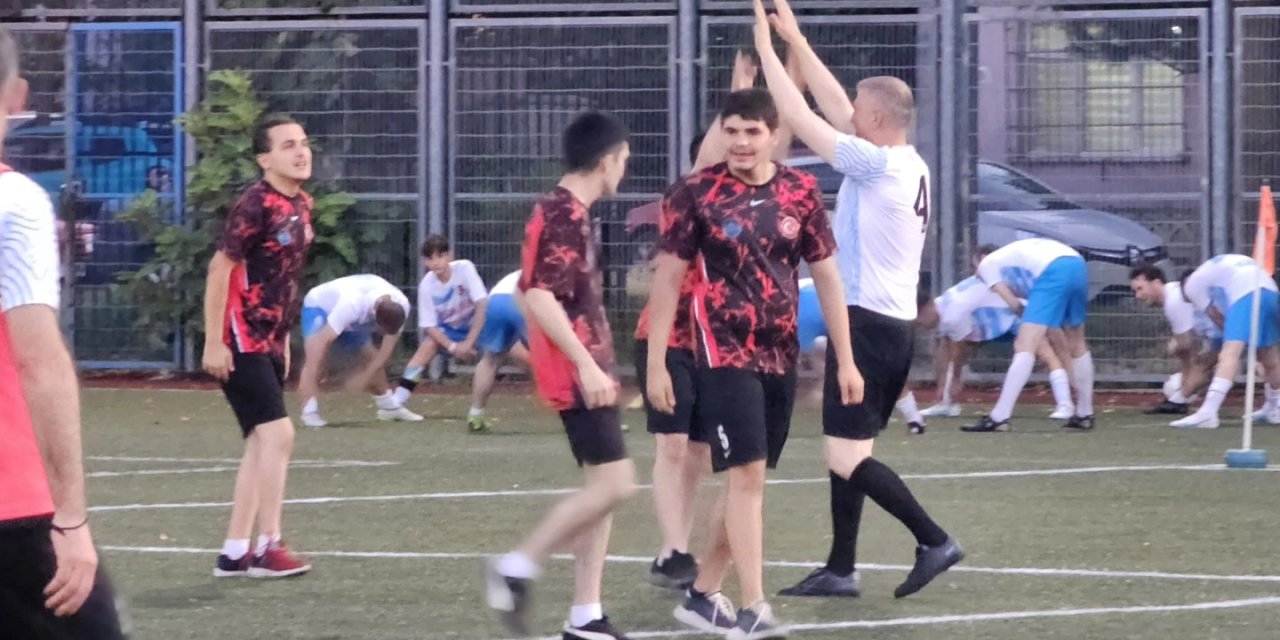 Gölcük'te Köyler Arası Futbol Turnuvası