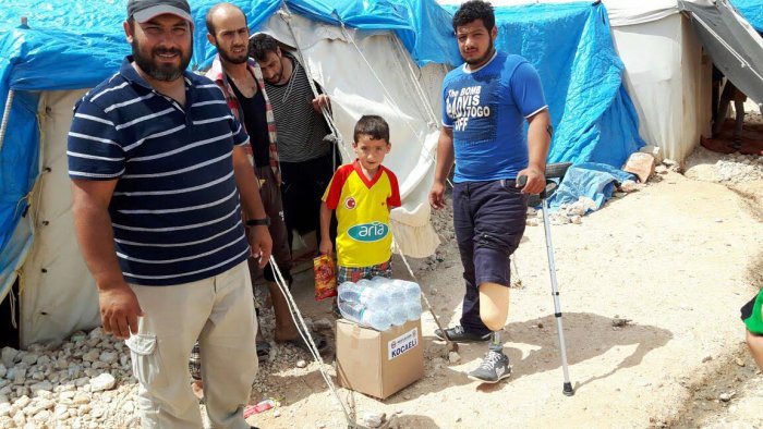 Sağlık-Sen’den Bayırbucak Türkmenlerine yardım eli