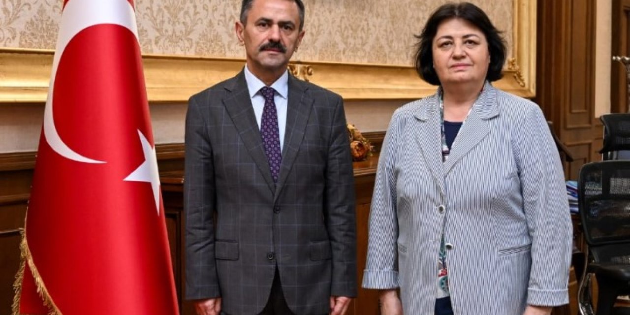 Işık Sadık Ahmet, Vali Aktaş'ı Ziyaret Etti