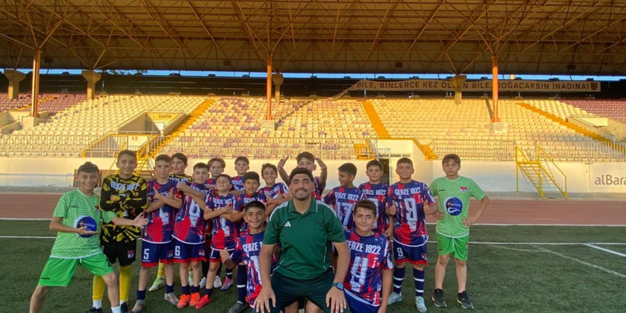 U12 Ligi O Grubu Şampiyonu  Gebze 1922 Spor Kulübü